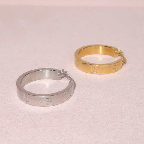 Harper Ray Monogram Hoop